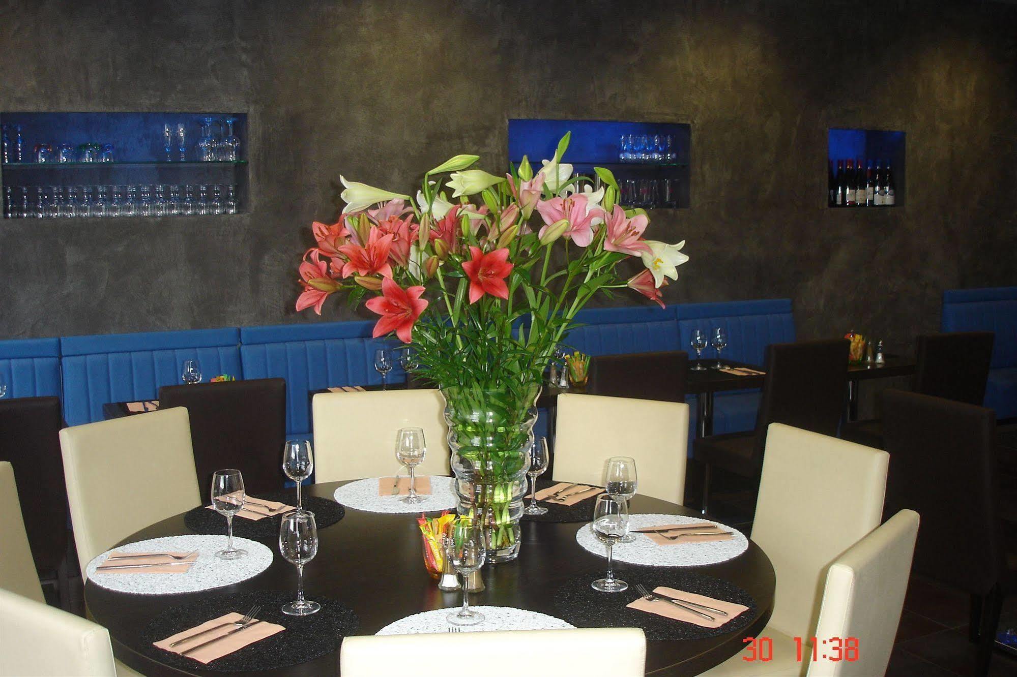 לה סיין סור-מר Hotel Restaurant La Fregate מראה חיצוני תמונה
